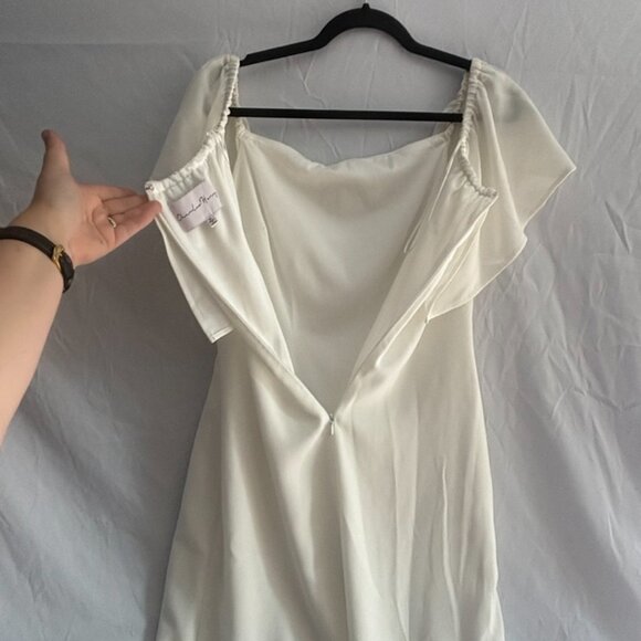 Charles Henry Off the Shoulder White Dress - Picture 8 of 8